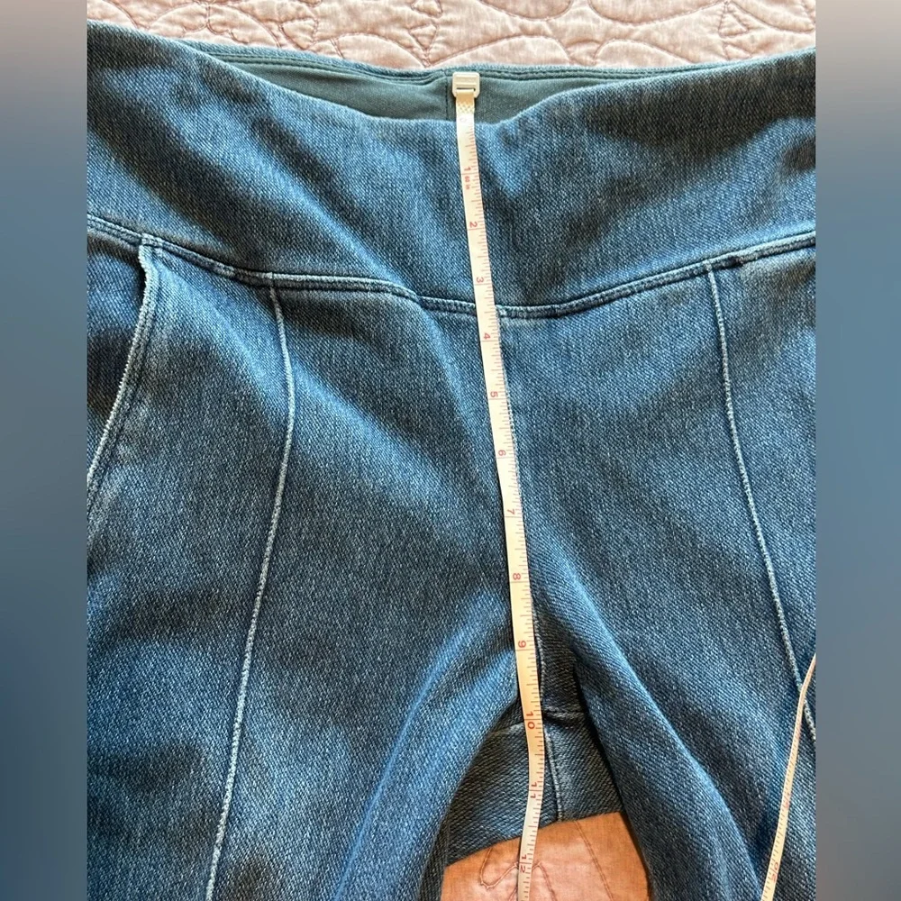 Women with Control Blue Skinny Jeans - Picture 6 of 13